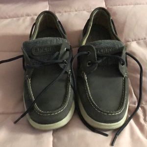 Sperry boat shoes